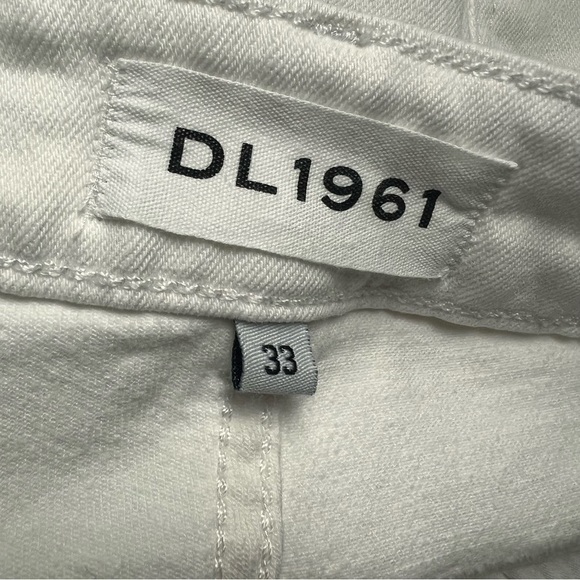 DL1961 | Patti High Rise Straight Donavan White distressed denim - Picture 9 of 10